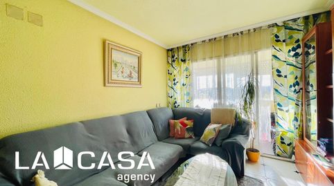 Foto 4 de Piso en venta en Paseo de Puerto Rico, La Avanzada - La Cueva, Fuenlabrada