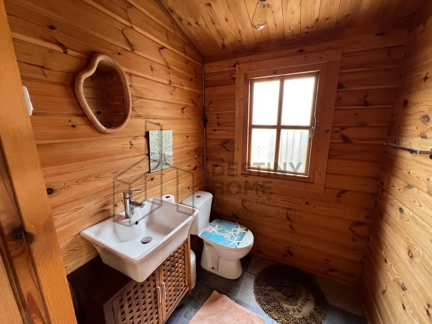 Bathroom of Country homes for sale in La Oliva  with Air Conditioner, Private garden and Terrace