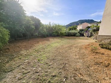 Casa amb jardí en venda a Peguera