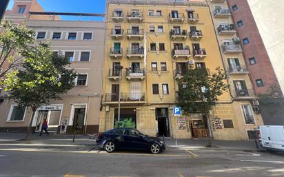 Vista exterior de Edifici en venda en  Barcelona Capital