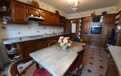 Kitchen of Flat for sale in Zamora Capital   with Balcony