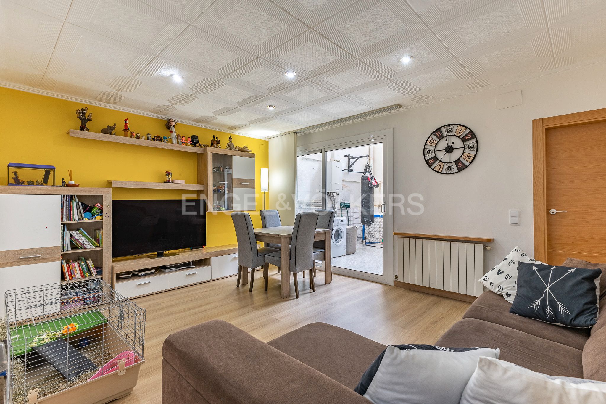 Living room of Apartment for sale in Terrassa  with Heating and Parquet flooring