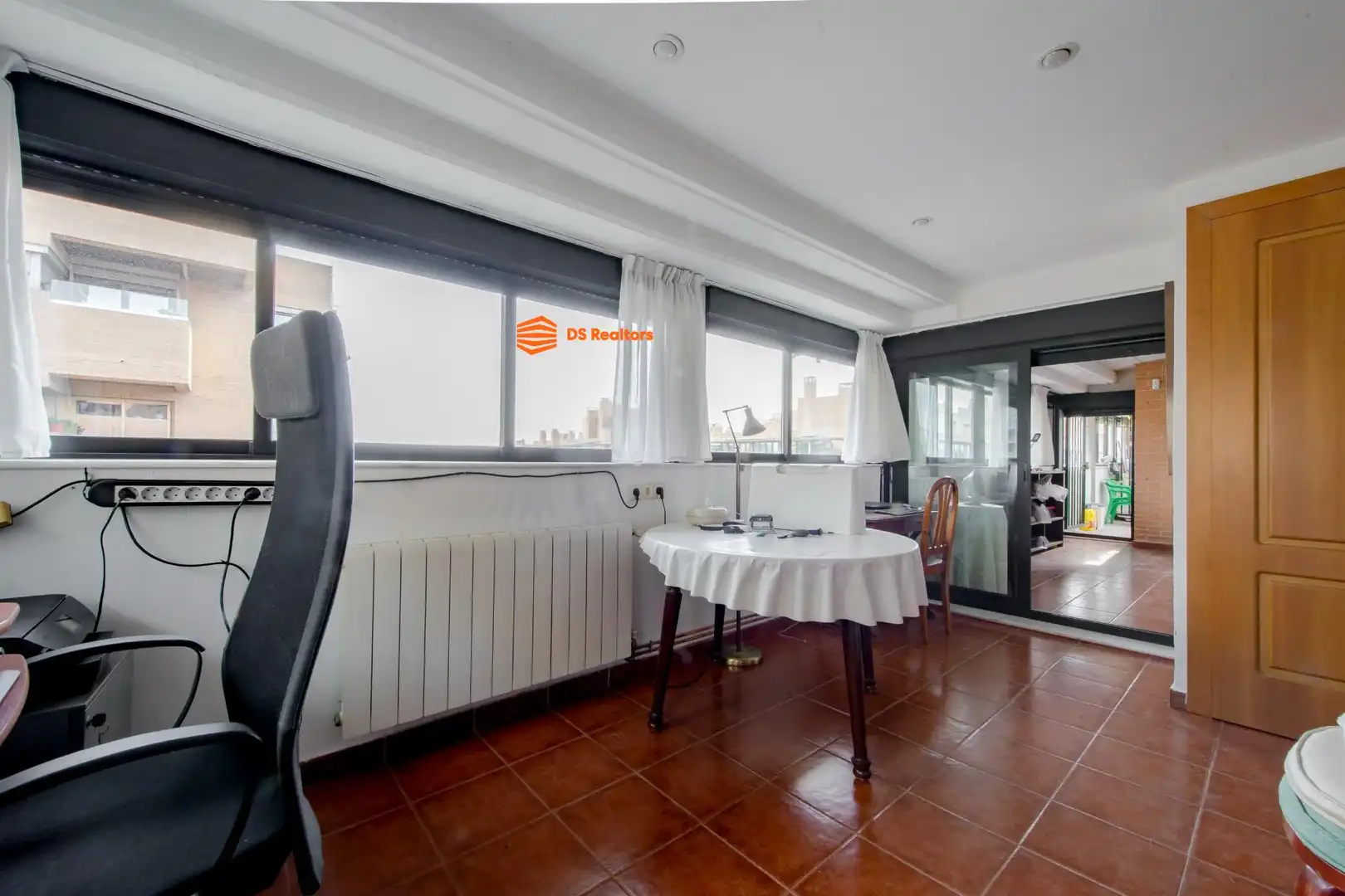 Ático en venta en Madrid con Calefacción, Amueblado y Piscina comunitaria