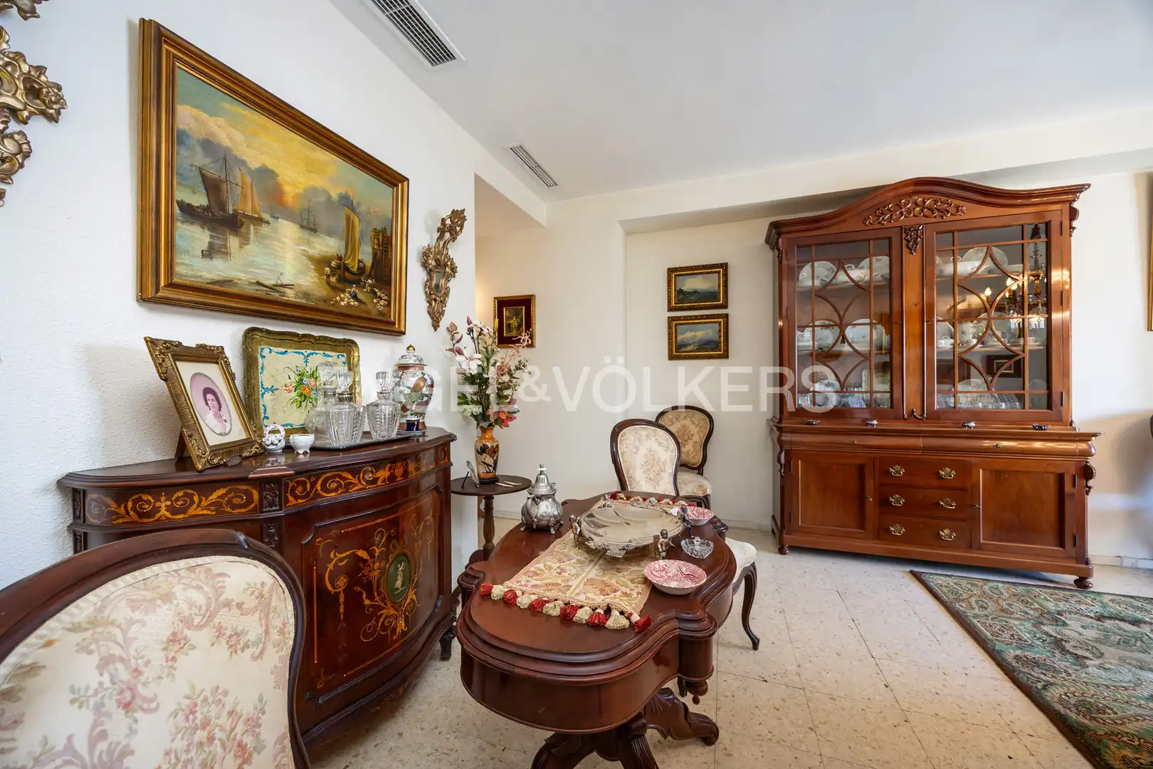 Sala de estar de Apartamento en venta en Sanlúcar de Barrameda con Calefacción, Terraza y Balcón