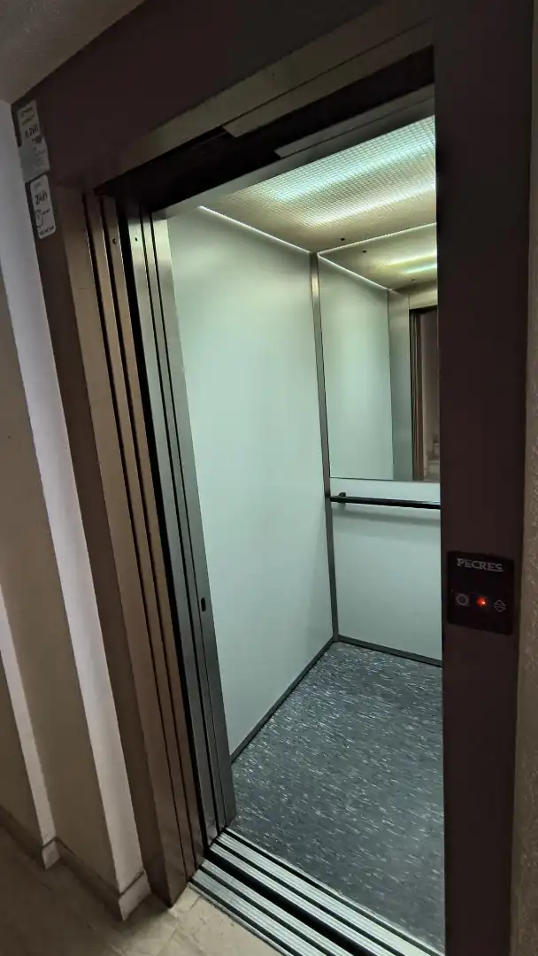 Bany de Apartament en venda en Torrevieja amb Aire condicionat i Terrassa