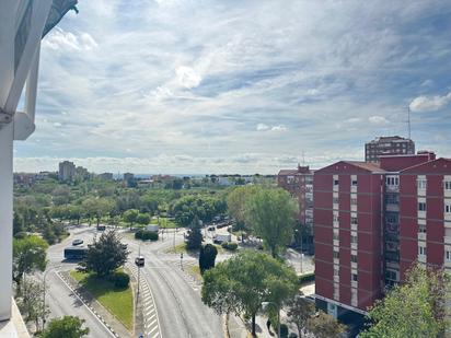 Flat to rent in De Las Águilas, Las Águilas