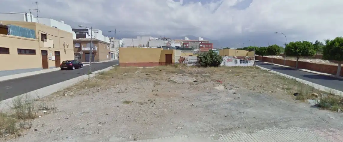 Terreno residenziale in vendita a El Ejido Ciudad