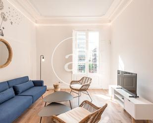 Living room of Flat to rent in  Barcelona Capital  with Air Conditioner and Balcony