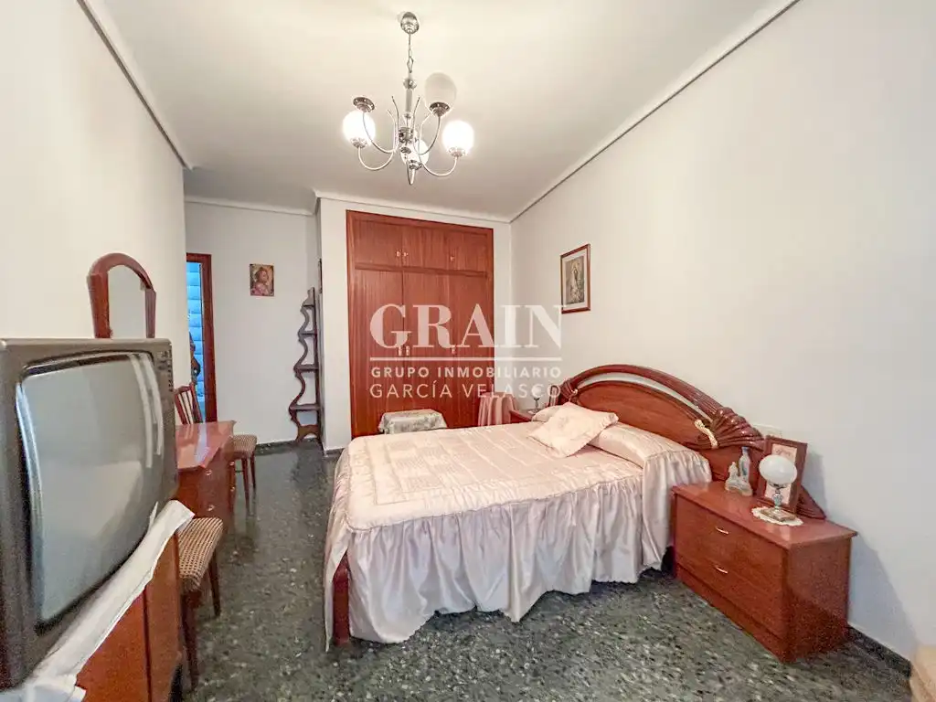 Flat with terrace for sale in Feria, imagen 11
