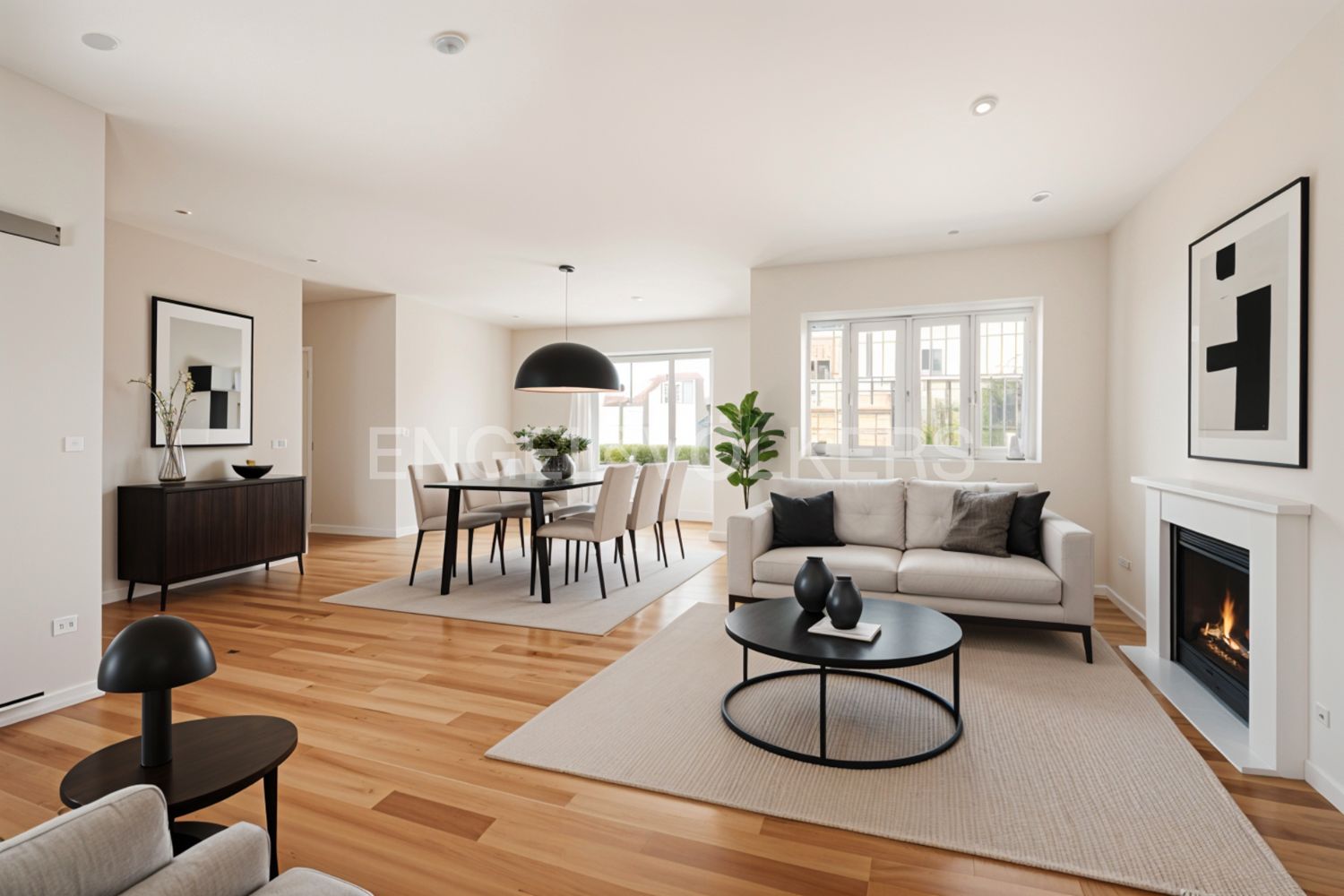 Sala d'estar de Casa o xalet en venda en Paterna amb Calefacció, Jardí privat i Parquet