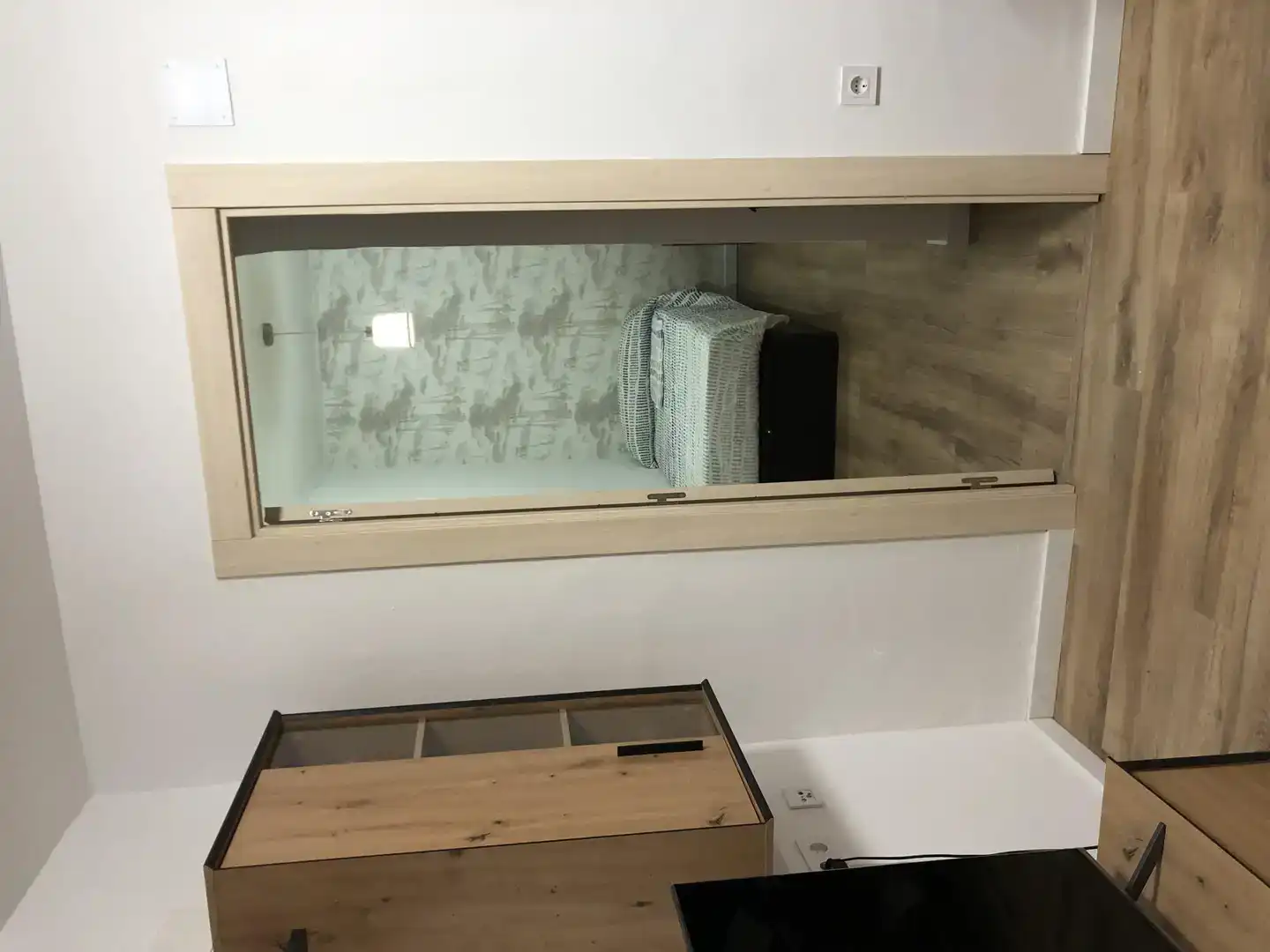 Dormitori de Àtic per a compartir en Sagunto / Sagunt amb Aire condicionat, Parquet i Traster
