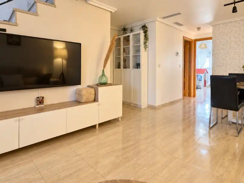 Sala d'estar de Casa o xalet en venda en Ribera de Molina - Torrealta