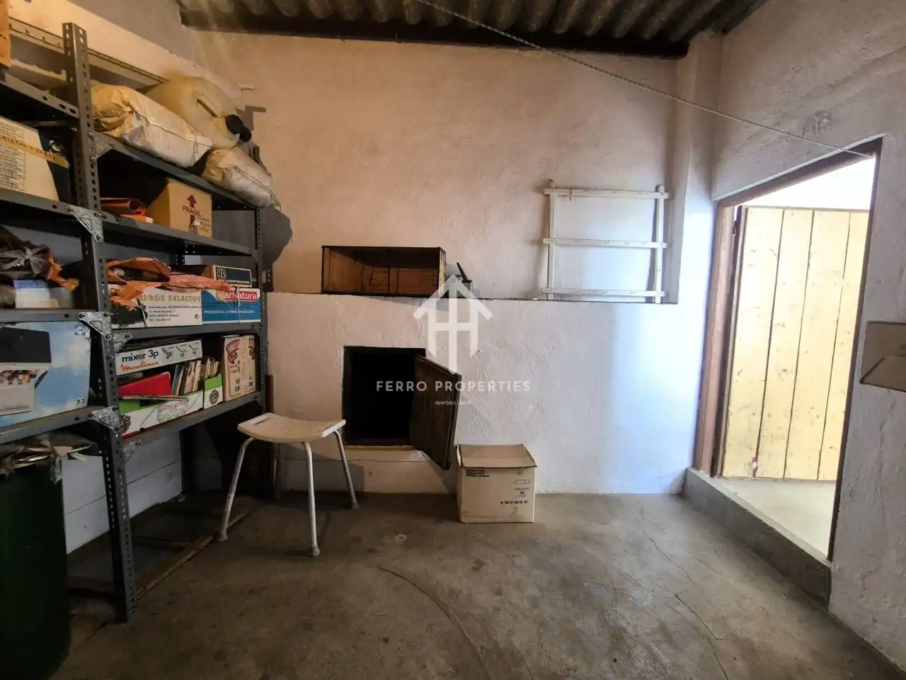 Haus oder Chalet zum Verkauf in Loja mit Klimaanlage, Terrasse und Möbliert