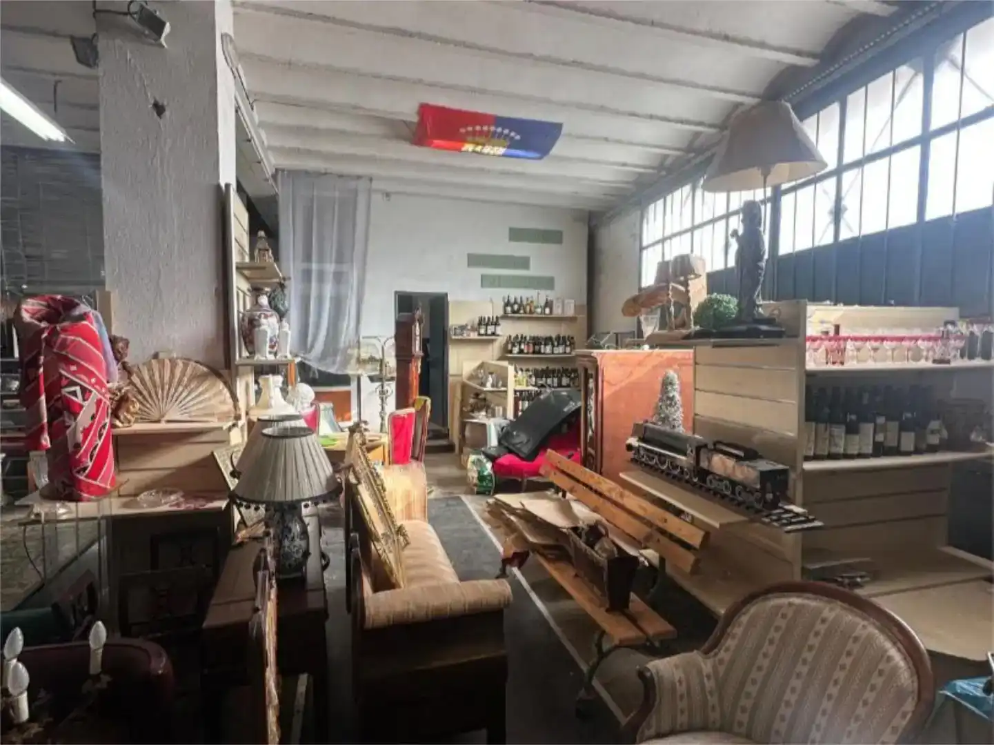 Nau industrial en venda en Chinchón
