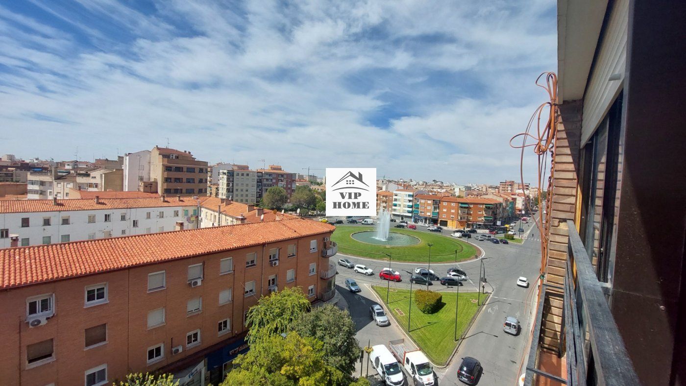 Flat to rent in Avenida Ramón Menéndez Pidal, 56, Industria