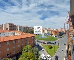 Exterior view of Flat to rent in  Albacete Capital  with Balcony