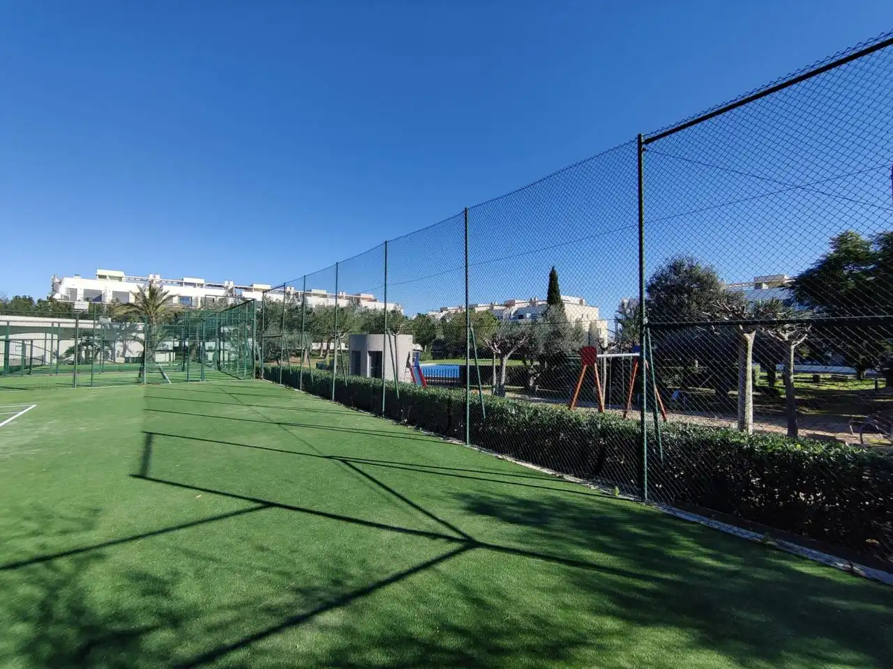 Jardín de Casa adosada en venta en San Jorge / Sant Jordi con Aire acondicionado, Calefacción y Terraza