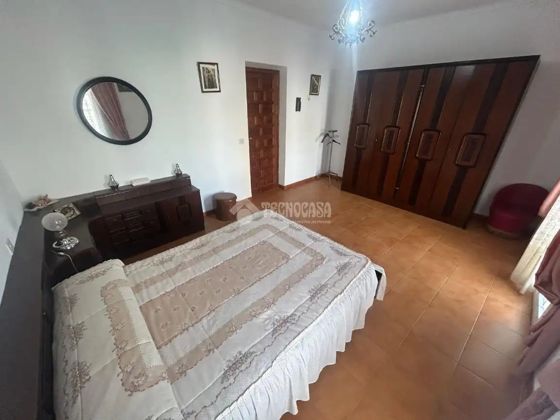 Schlafzimmer von Einfamilien-Reihenhaus zum Verkauf in Antequera
