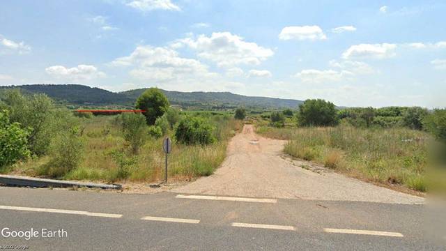 Terreno en Venta en Llombai