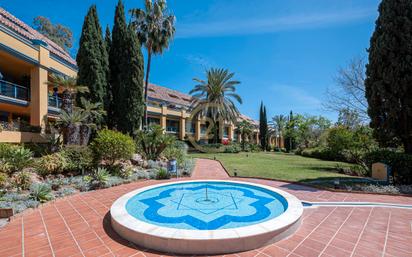 Jardí de Pis en venda en Marbella amb Aire condicionat i Terrassa