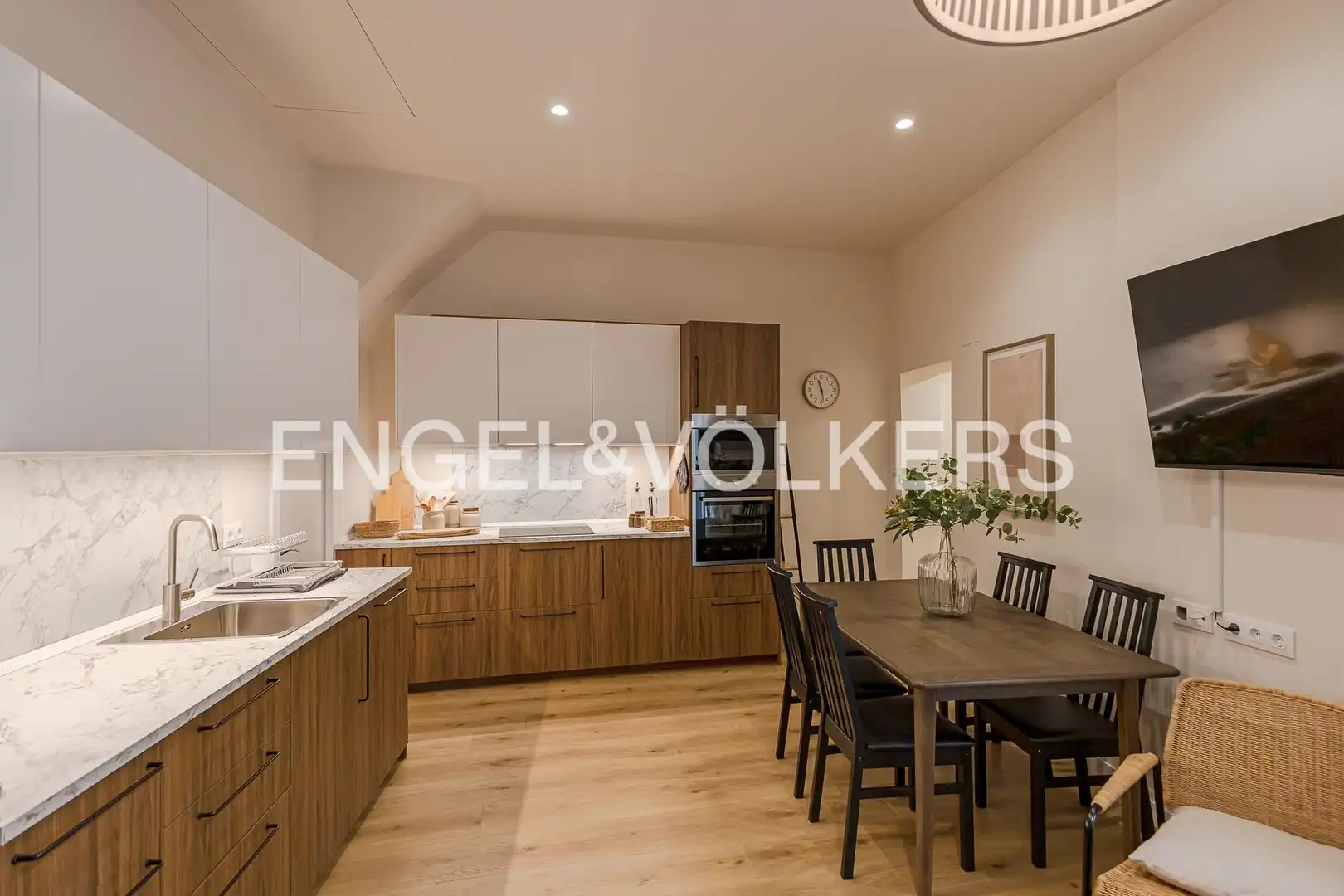 Cocina de Piso de alquiler en Madrid con Calefacción y Balcón