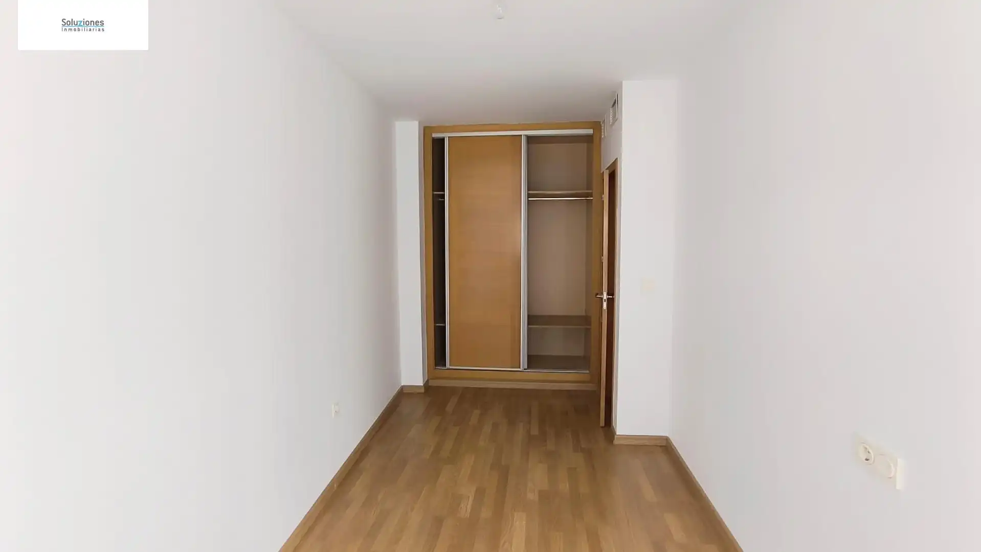 Habitación de Casa adosada en venta en La Gineta con Aire acondicionado, Terraza y Balcón