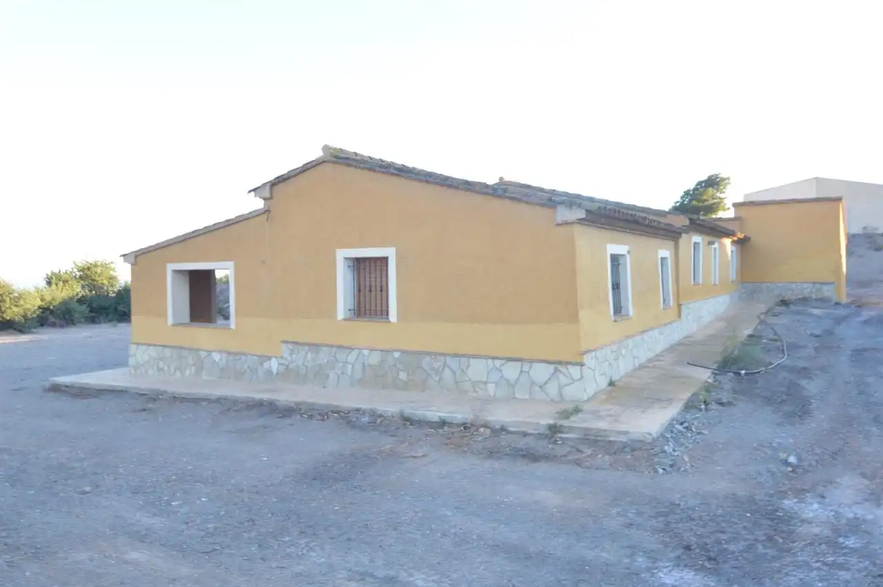 Vista exterior de Casa o xalet en venda en Águilas amb Traster