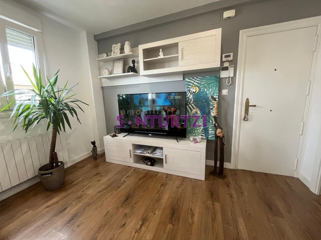 Living room of Flat for sale in Santurtzi   with Heating