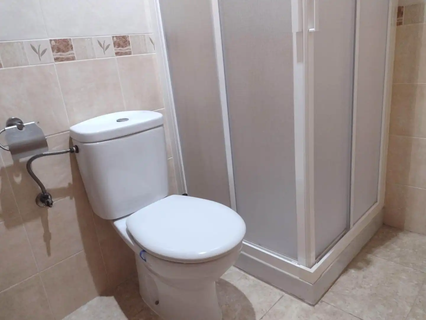 Baño de Piso de alquiler en Murcia con Aire acondicionado, Trastero y Amueblado
