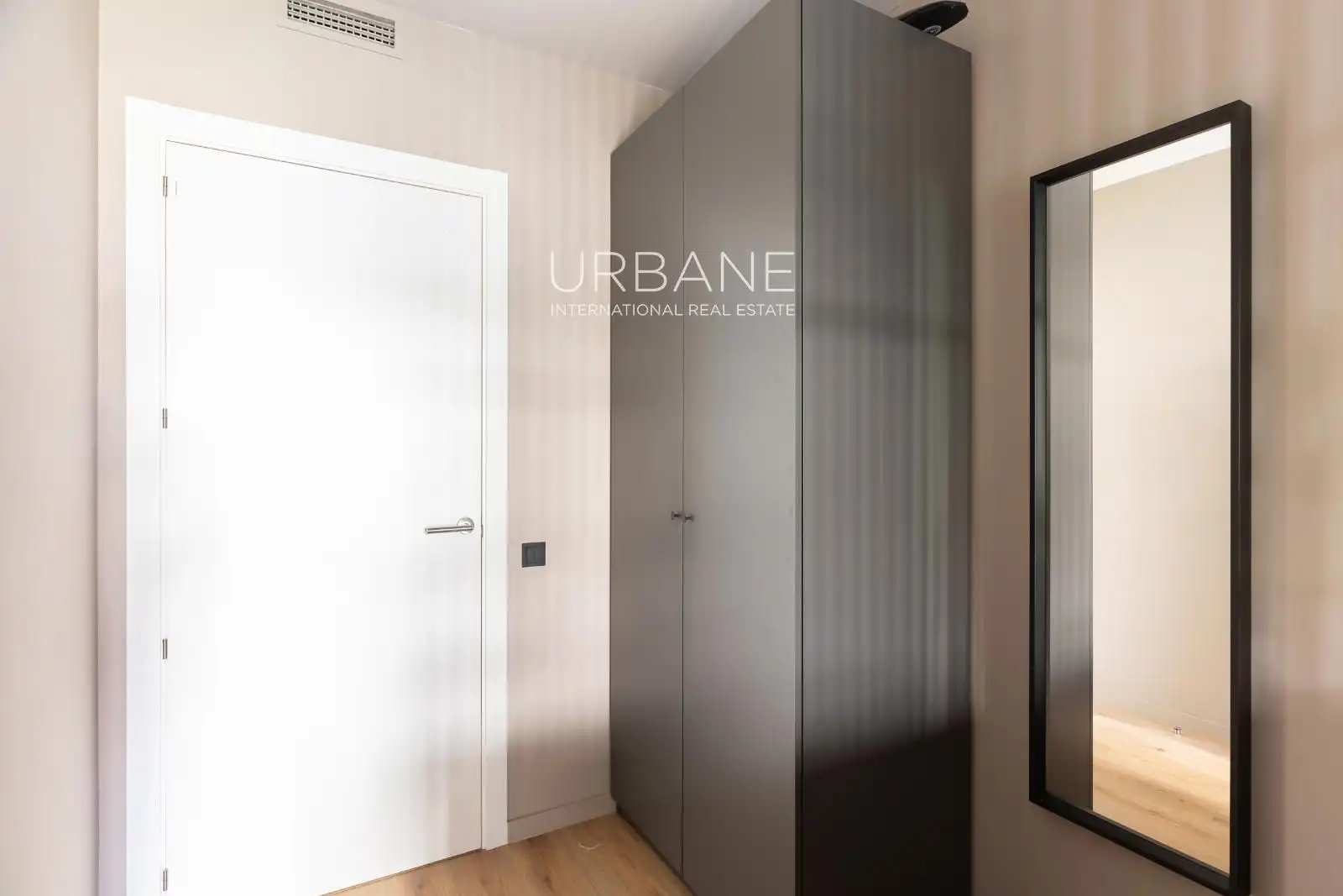 Wohnung zur Miete in de Ramon Turro, Diagonal Mar i el Front Marítim del Poblenou