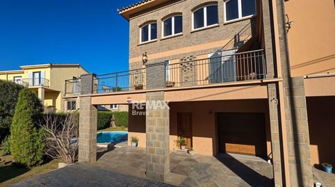 Foto 3 de Casa adosada en venta en Calle Cl Cabanya, Celrà, Girona