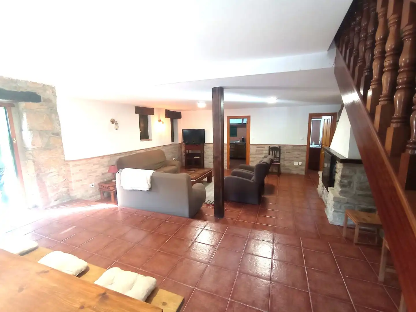 Casa adosada de lloguer en Anievas amb Calefacció, Jardí privat i Parquet