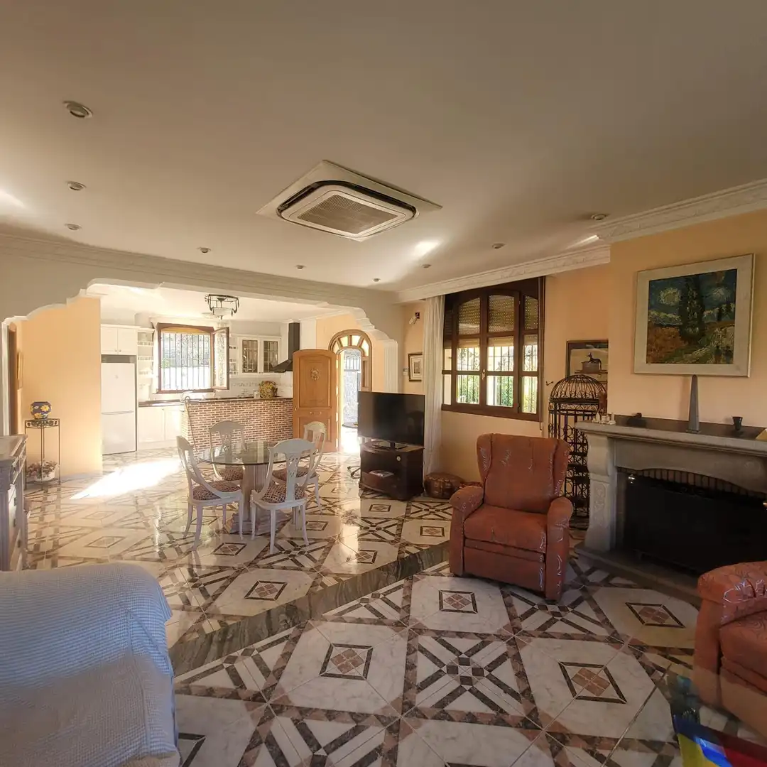 Comedor de Casa o chalet en venta en Agres con Jardín privado, Piscina y Amueblado