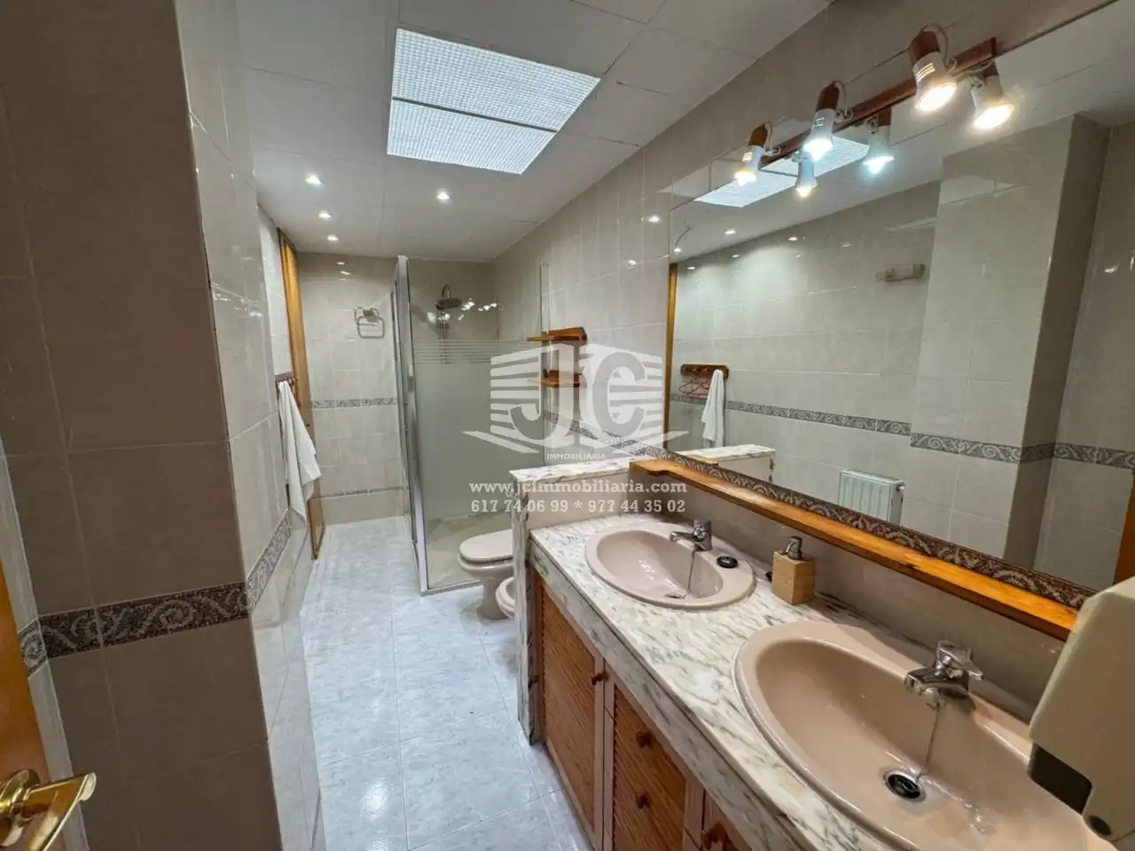 Bany de Casa o xalet en venda en Tortosa amb Aire condicionat, Calefacció i Jardí privat