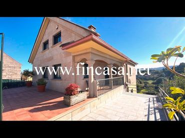 Chalet con jardín en venta en Sardoma - Castrelos
