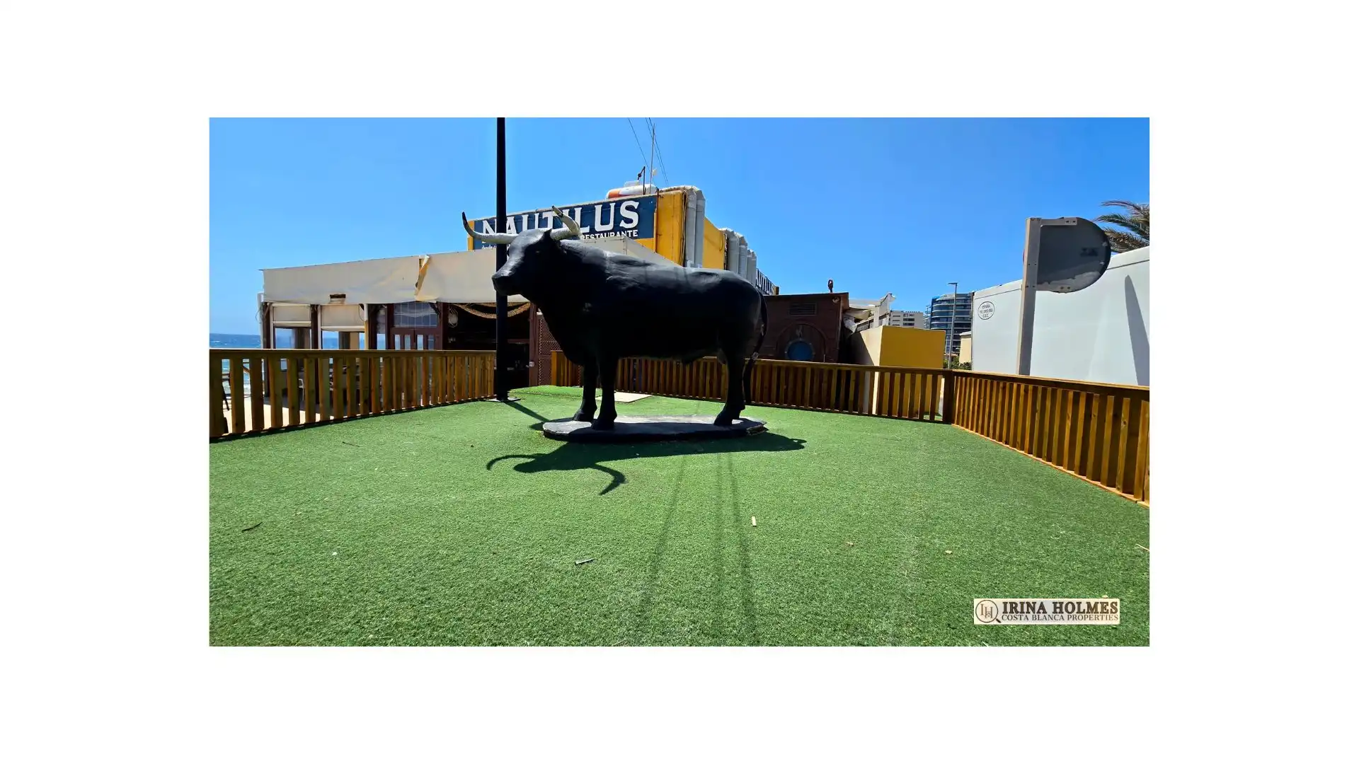 Vista exterior de Piso en venta en Torrevieja con Aire acondicionado, Jardín privado y Terraza