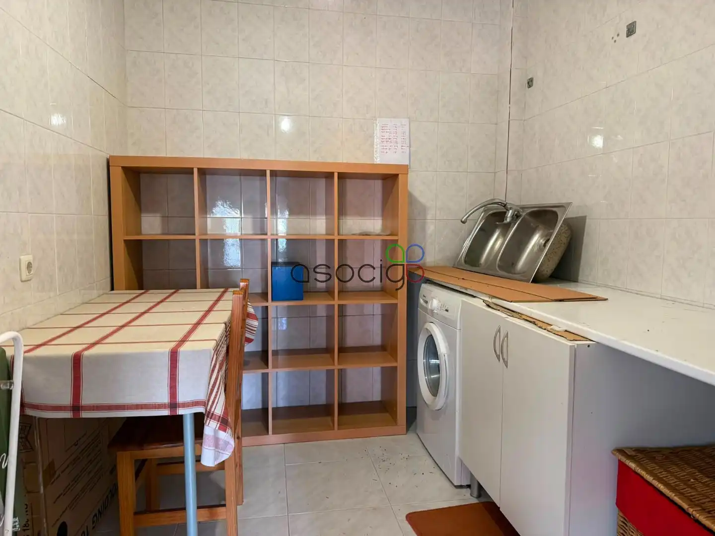 Cuina de Casa o xalet en venda en Alovera amb Calefacció, Jardí privat i Terrassa