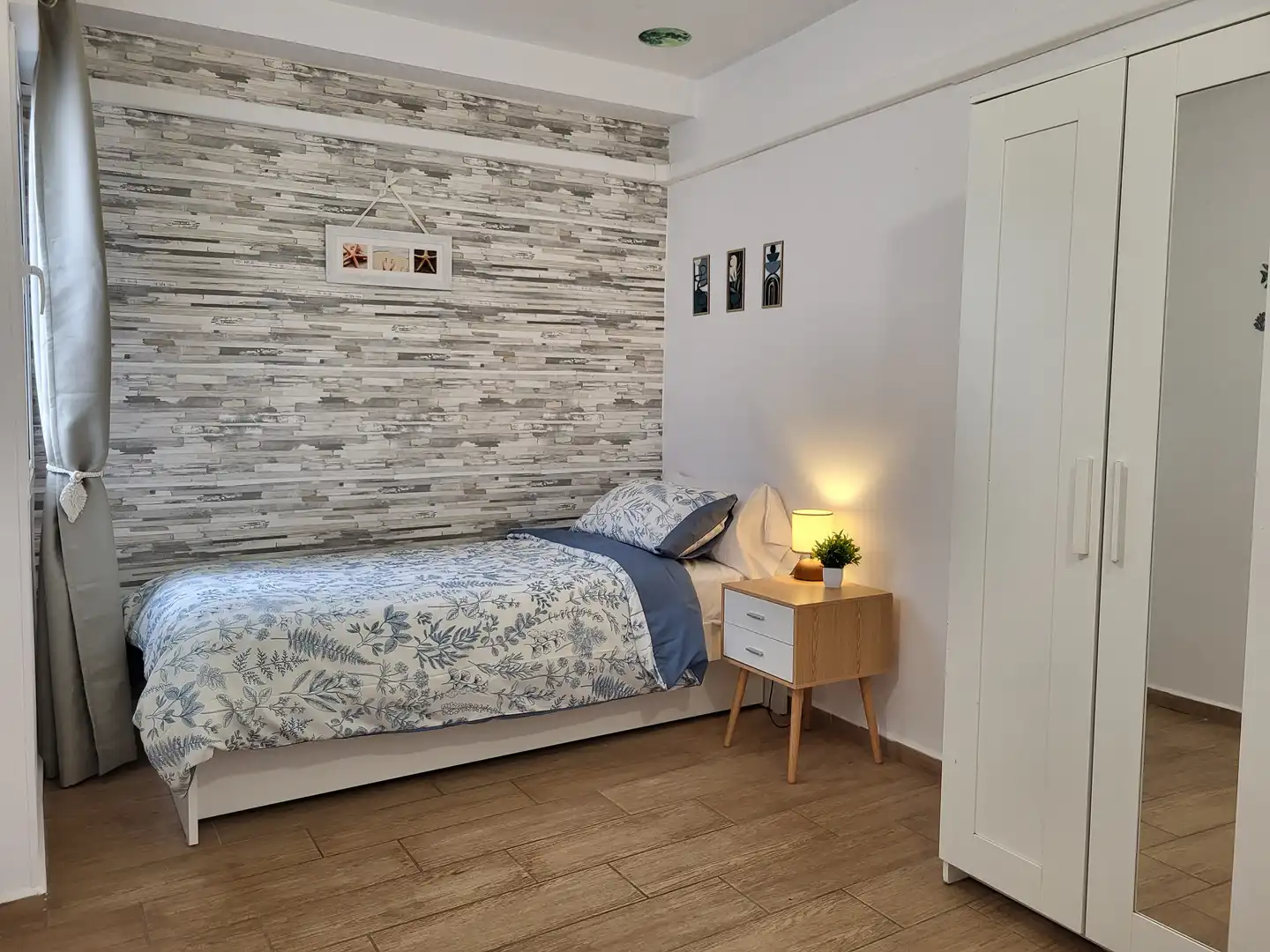 Bedroom of Apartments for sale in Puerto de la Cruz  with Air Conditioner, Terrace and Storage room