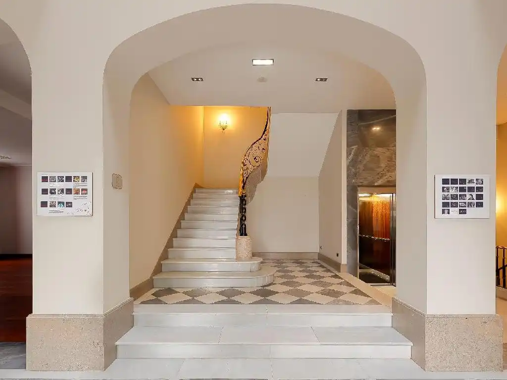 Edificio en venta en Oviedo 