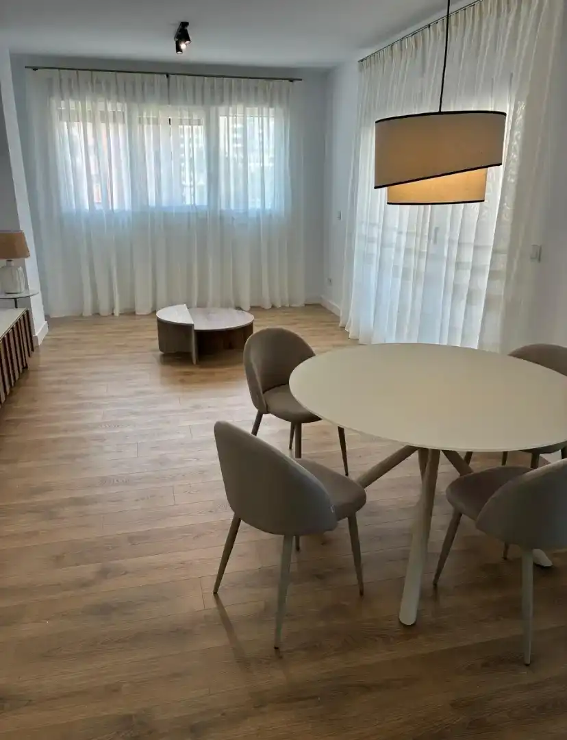 Esszimmer von Wohnung zur Miete in Dos Hermanas mit Schwimmbad und Balkon