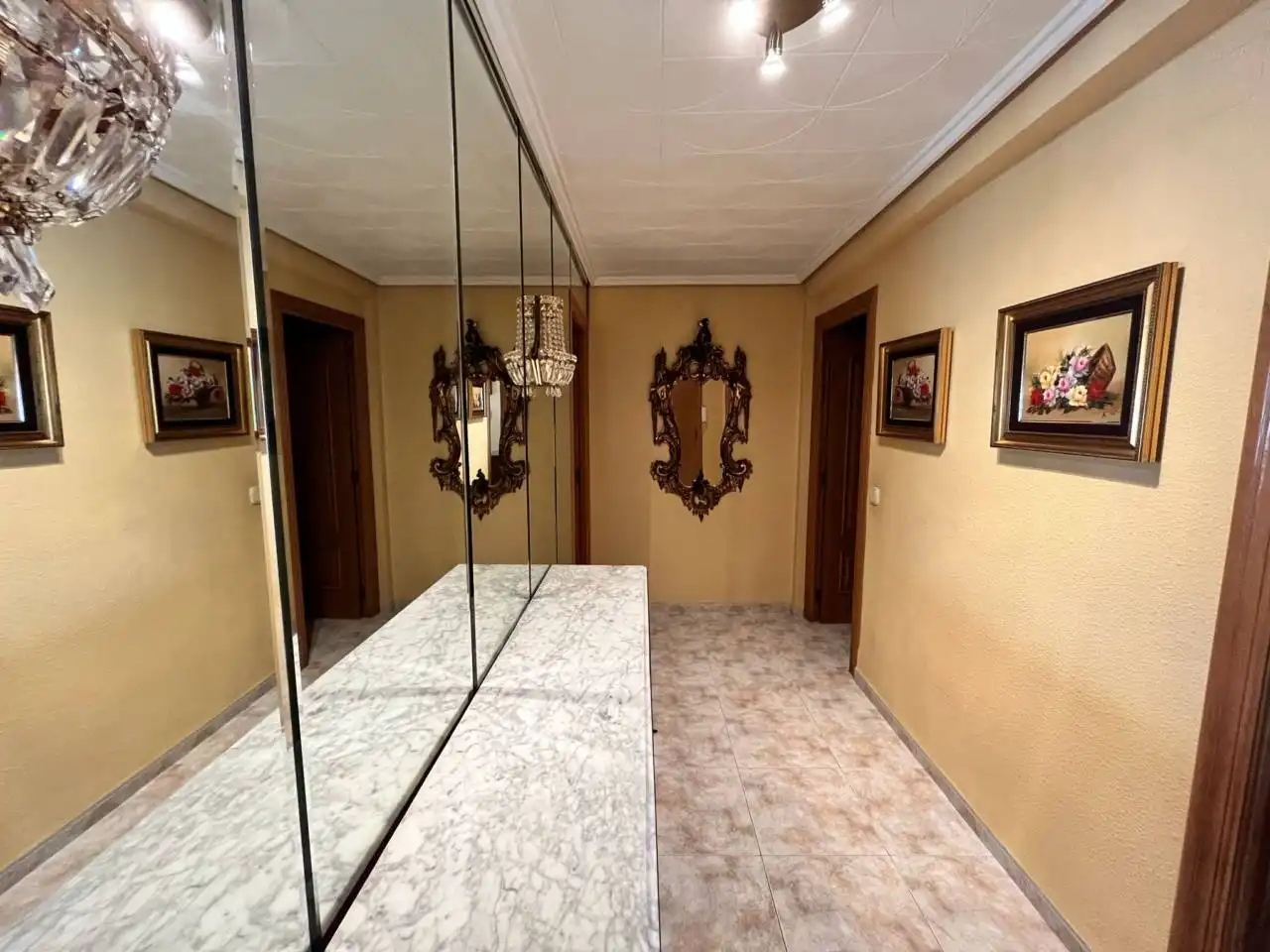 Flat with terrace for sale in Cardenal Benlloch, imagen 2