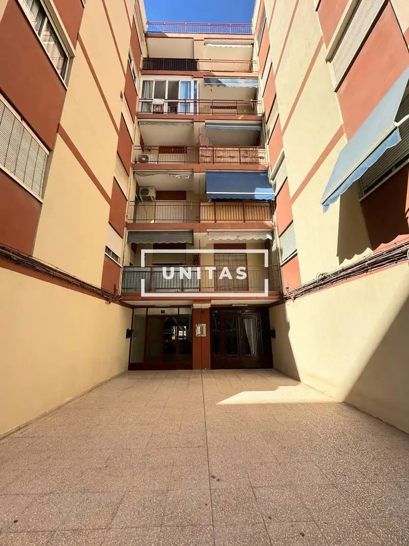 Pis amb ascensor en venda a Benalúa - Babel