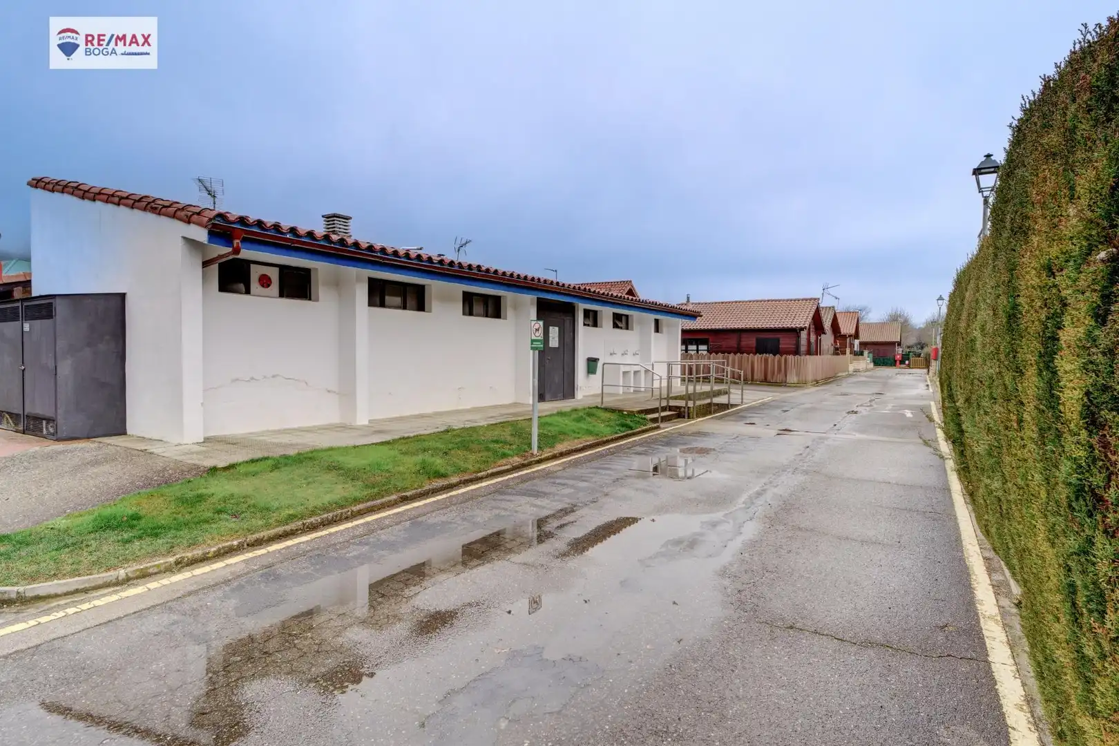 Vista exterior de Casa adosada en venta en Ayegui / Aiegi con Aire acondicionado, Jardín privado y Terraza