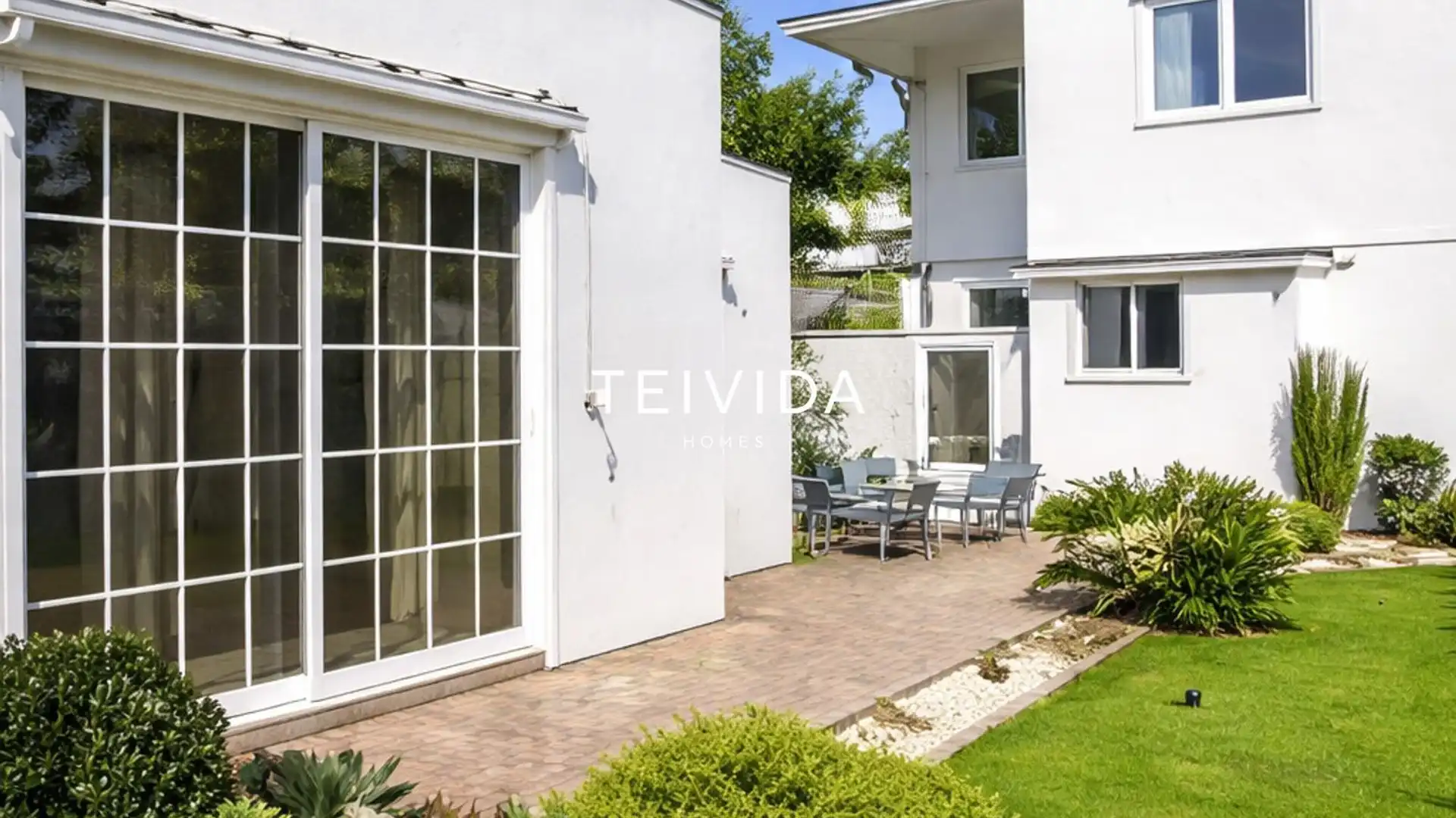 Garden of Houses for sale in Arona  with Air Conditioner, Terrace and Storage room