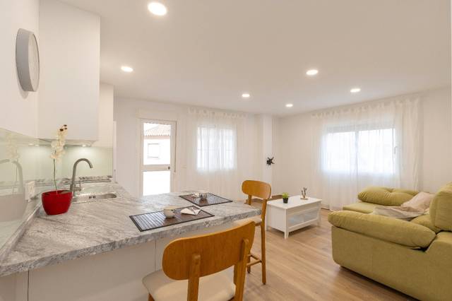 Apartamento en Alquiler en Los Almendros - El Limonero - El Tomillar