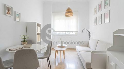 Foto 2 de Planta baixa en venda a Martínez de la Rosa, Los Castillejos - La Trinidad, Málaga Capital