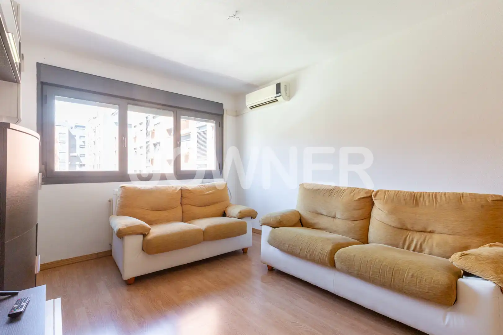 Living room of Flat for rent in Valdemoro  with Air Conditioner, Heating and Storage room