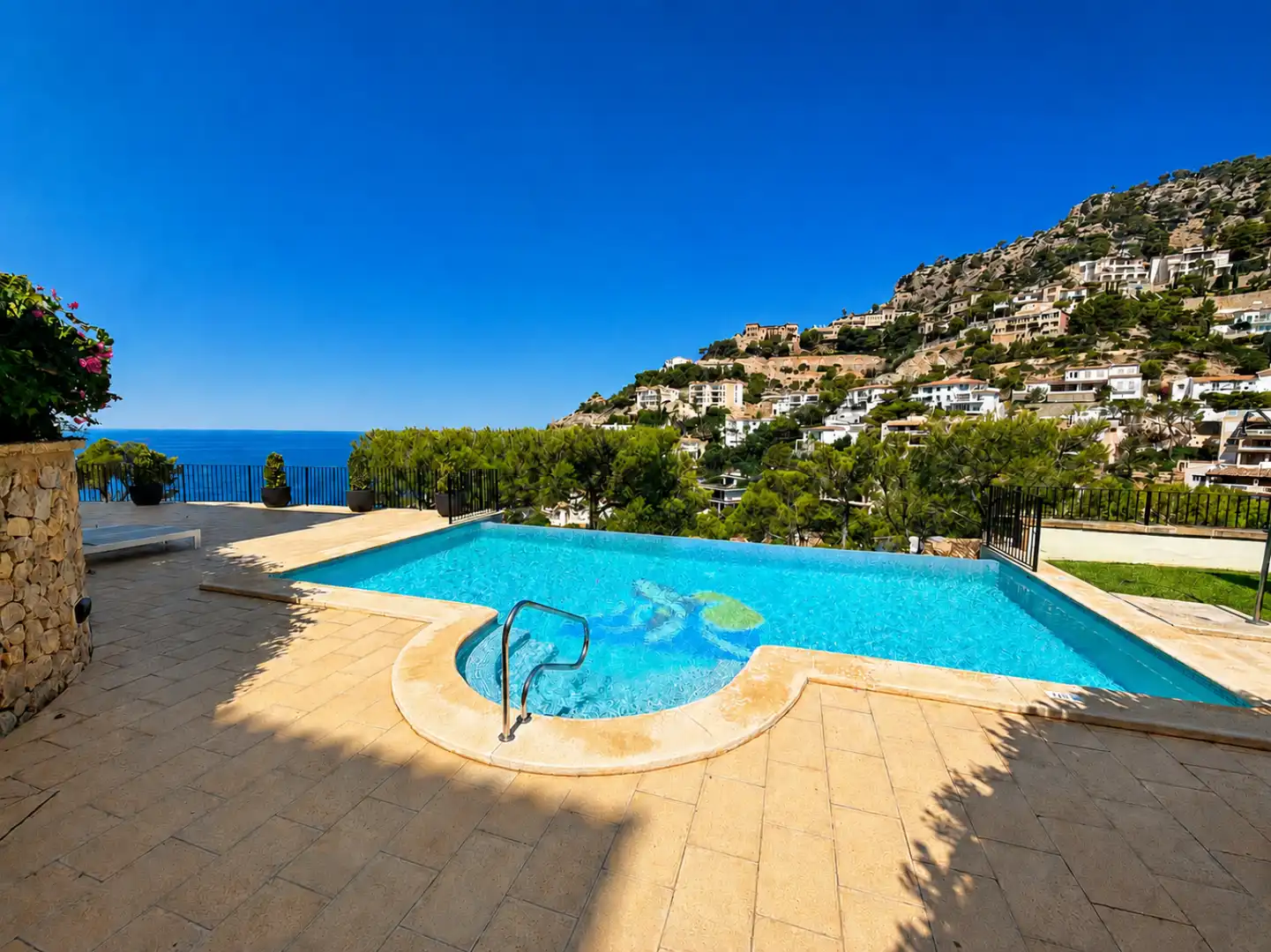 Swimming pool of Flat for sale in Andratx  with Air Conditioner, Heating and Private garden