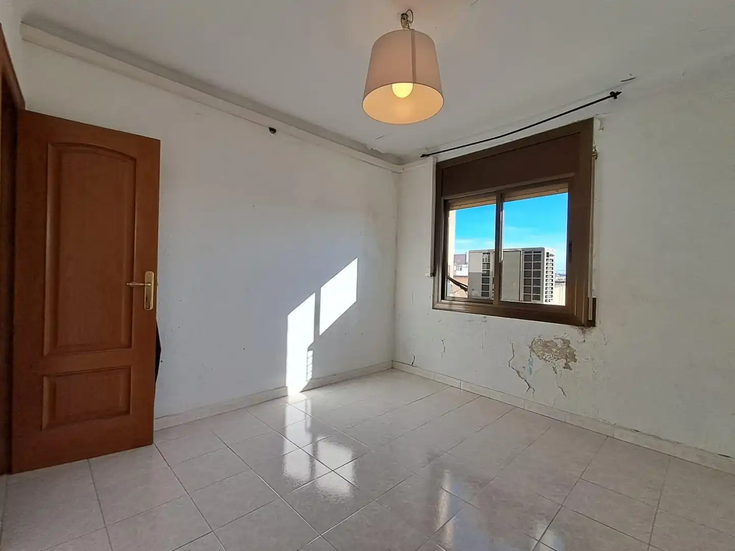 Dormitori de Apartament en venda en L'Hospitalet de Llobregat