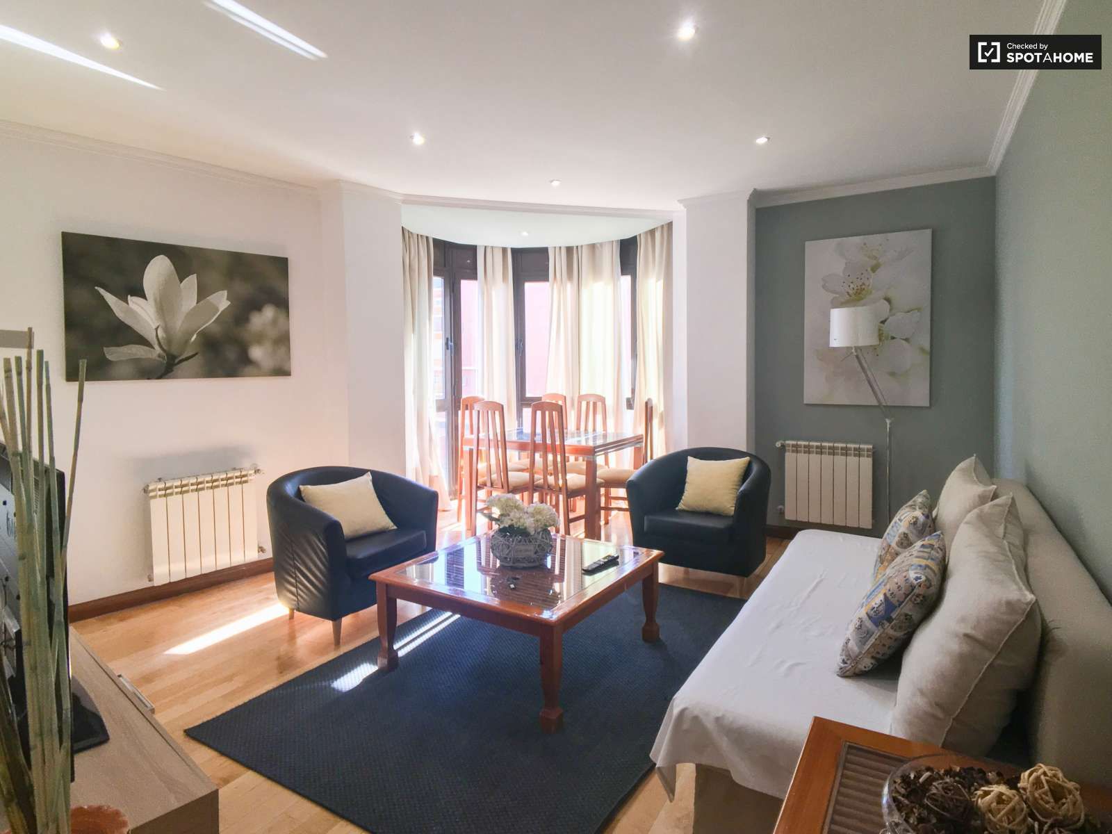 Apartment to share in Adelfas
